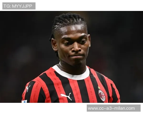 莱奥坚定表态AC米兰永不放弃愿听从教练安排全力以赴 莱奥坚定表态AC米兰永不放弃愿听从教练安排全力以赴