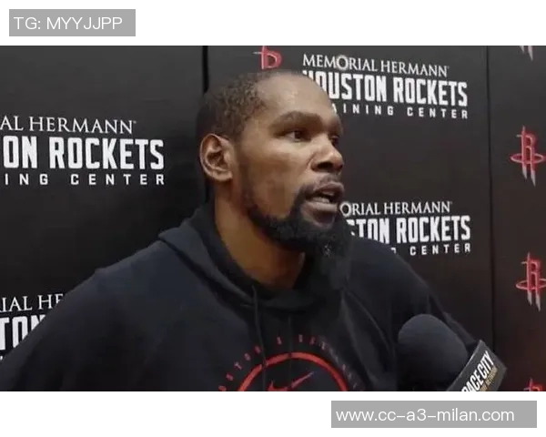 杜兰特盛赞快船双星哈登与小卡实力无可置疑能赢任何阵容