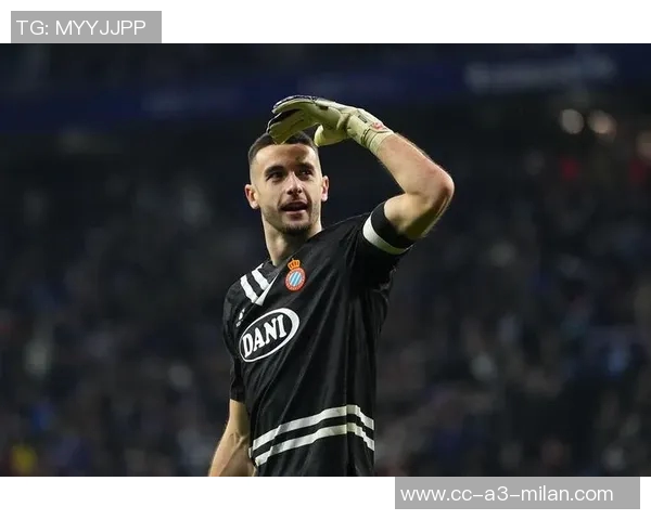 特狮渴望留队争夺首发位置霍安加西亚展现谦逊与尊重态度 特狮渴望留队争夺首发位置霍安加西亚展现谦逊与尊重态度